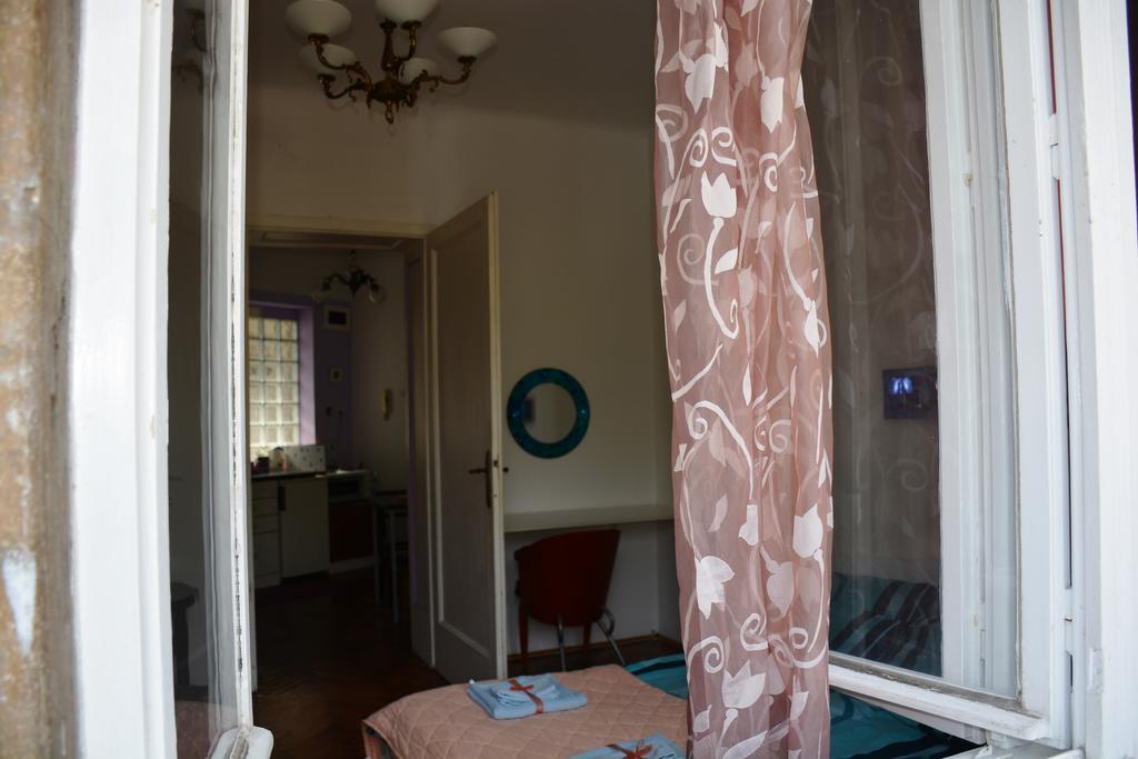 Cozy Downtown Apartment Belgrade Extérieur photo